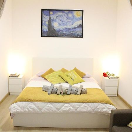 Appartamento Con Parcheggio Gratuito 15Min Da Venezia เมสเตร ภายนอก รูปภาพ