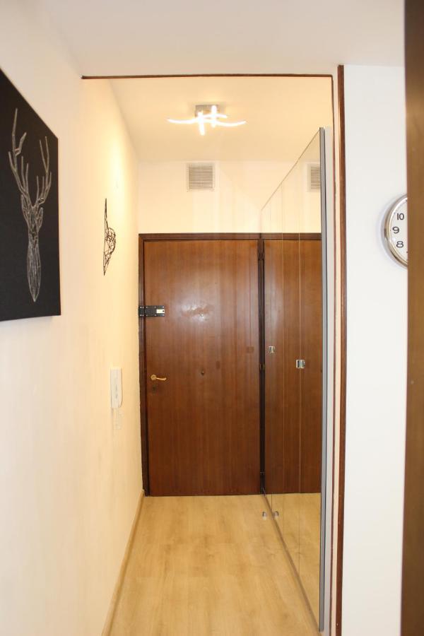 Appartamento Con Parcheggio Gratuito 15Min Da Venezia เมสเตร ภายนอก รูปภาพ