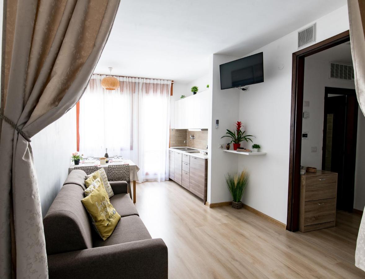 Appartamento Con Parcheggio Gratuito 15Min Da Venezia เมสเตร ภายนอก รูปภาพ